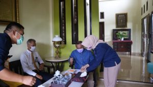 Bertarung di Pilwako Ternate, Taspen Datangi Tauhid Soleman