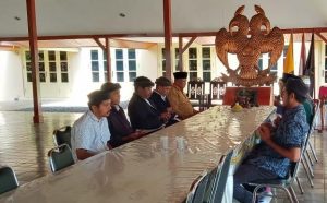 Kadaton Gelar Syukuran Sultan Baabullah Pahlawan Nasional