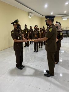 Kajari Ternate Pimpin Sertijab Kasi Datun