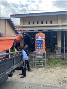 Bank BRI Cabang Soasio Pasang Wastafell Di Areal Pasar Sarimalaha