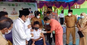 Target Siswa dan Guru Divaksin 70 Persen