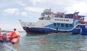 Bakal Identifikasi Kapal Feri Diduga Hantam Turumbu Karang