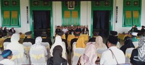Husain Alting Dengar Pendapat bersama Masyarakat Tidore