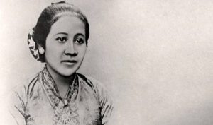 RA Kartini, Pahlawan Kontroversial Yang Meninggal di Usia Muda