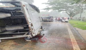 Lakalantas Depan Bandara Sula, Satu Meninggal Dunia