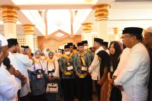 Sekda Lepas 53 JCH Kota Tikep Menuju Tanah Suci
