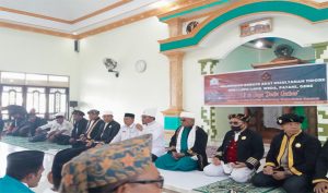 Bobato Nyili Lofo-Lofo Dikukuhkan Sultan Husain Sjah