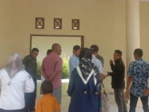 Gegara Kades, Warga Datangi Kantor DPRD Sula