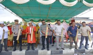 Karnaval Budaya di HUT Desa Balbar Oba Utara