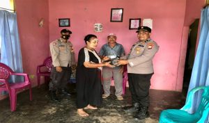 Lagi, Polsek Pulau Makian Beri Bantuan ke Warga