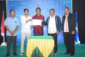 Rustam Alting Resmi Dikukuhkan Sebagai Ketua Umum Poram Mareku