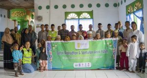Safari Ramadan Keliling Pulau Obi, Harita Nickel Bagikan Santunan dan Bingkisan Lebaran
