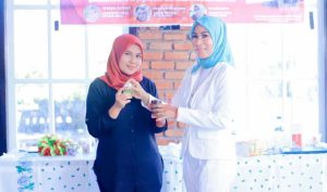 Jual Kosmetik RK Glow di Sula Diberi Reward Handphone dan Emas