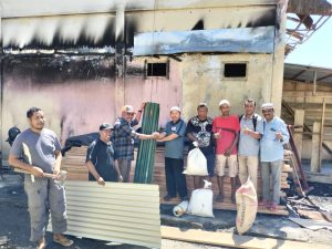 Musholla Terbakar Dapat Bantuan dari BPBD Sula