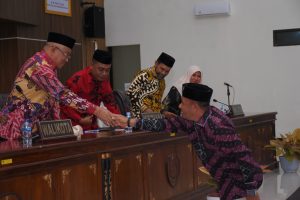 5 Fraksi Berikan Pandangan Berbeda Dalam LPJ Pelaksanaan APBD Tahun 2022