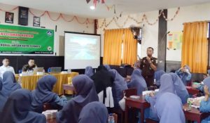Cegah Tindakan Bullying di Sekolah, Kejati Malut Gelar Penkum di SMA IT Nurul Hasan Ternate