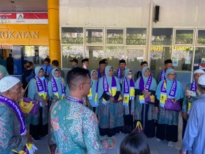 Batteravel Indonesia Berangkatkan Puluhan Jema’ah Umroh Maluku Utara