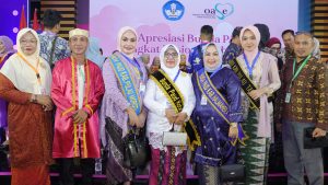 Safia Ali Ibrahim Hadiri Acara Puncak Apresiasi Bunda Paud Tingkat Nasional