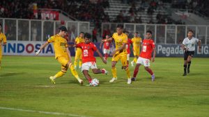 Melepaskan 22 Tembakan, Malut United Menanam Asa Menghadapi Semen Padang