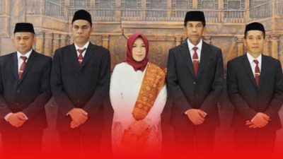 Resmi Dilantik, Mohtar Alting Dipercayakan Jadi Ketua KPU Malut