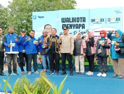 Hadiah Spesial Om Ojek Andalan Ternate di Momentum Hari Kemerdekaan