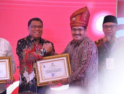 Pemkot Tikep Raih Penghargaan Dari Kemendagri