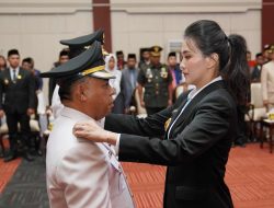 Gubernur Sherly Resmi Lantik Piet-Kasman Sebagai Bupati dan Wakil Bupati Halut