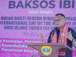 Hadiri Baksos IBI, Walikota Tidore Beri Tiga Wejangan Ke Profesi Bidan