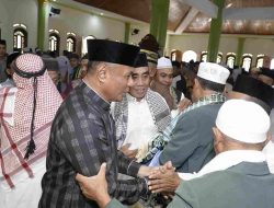 Perdana Sholat Ied di Oba, Walikota Tidore Sampaikan Kesan ke Warga Payahe