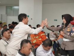 Satlantas Polres Halteng Beri Wejangan Etika Mengemudi ke Karyawan PT IWIP