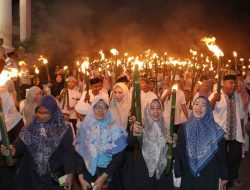 Pemkot Tidore Meriahkan Tahun Baru Islam Dengan Pawai Obor