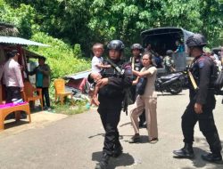 Pasca Konflik, Polda Malut Evakuasi Warga Sibenpopo Kembali Ke Rumah
