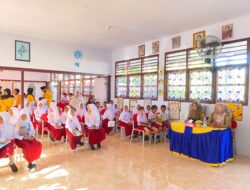 Mahasiswa KKN Tematik Literasi Unkhair Gelar Lomba Literasi Anak Toloa, Perkuat Budaya Membaca Sejak Dini