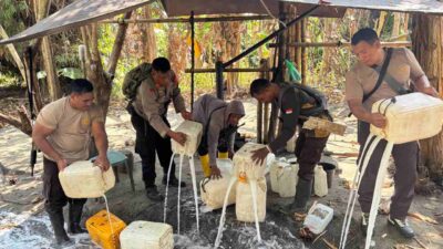 Dua Lokasi Penyulingan Captikus di Hutan Bacan Selatan Dimusnahkan Polisi