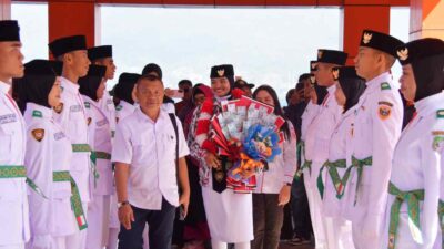 Tugas Paskibraka di Istana Sukses, Pulang ke Tidore Mardhatilla Disambut Meriah