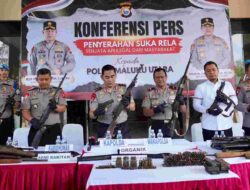 Warga Serahkan 32 Senjata dan Amunisi Secara Sukarela ke Polda Malut