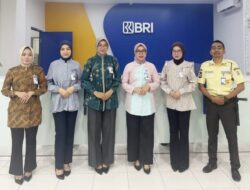 BRI Soasio Rayakan Hari Batik Nasional dengan Semangat Pelayanan Prima